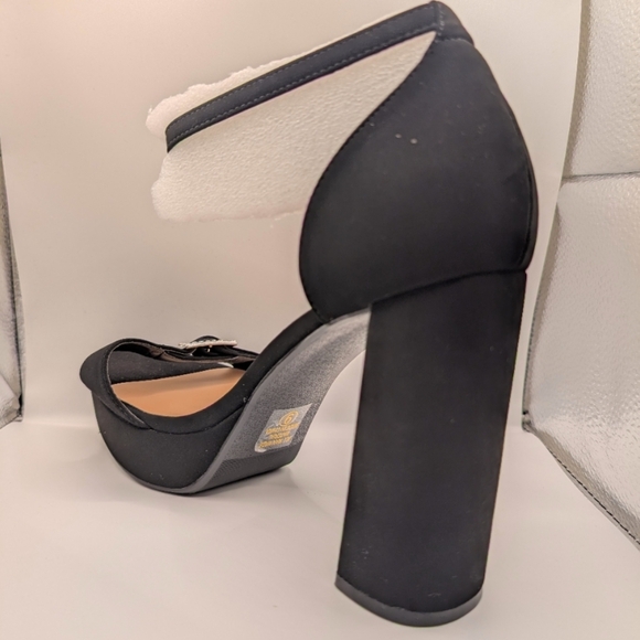 MARCOREPUBLIC Nottingham Black Chunky Heel Strap Platform Pumps Size 9 - Picture 6 of 10